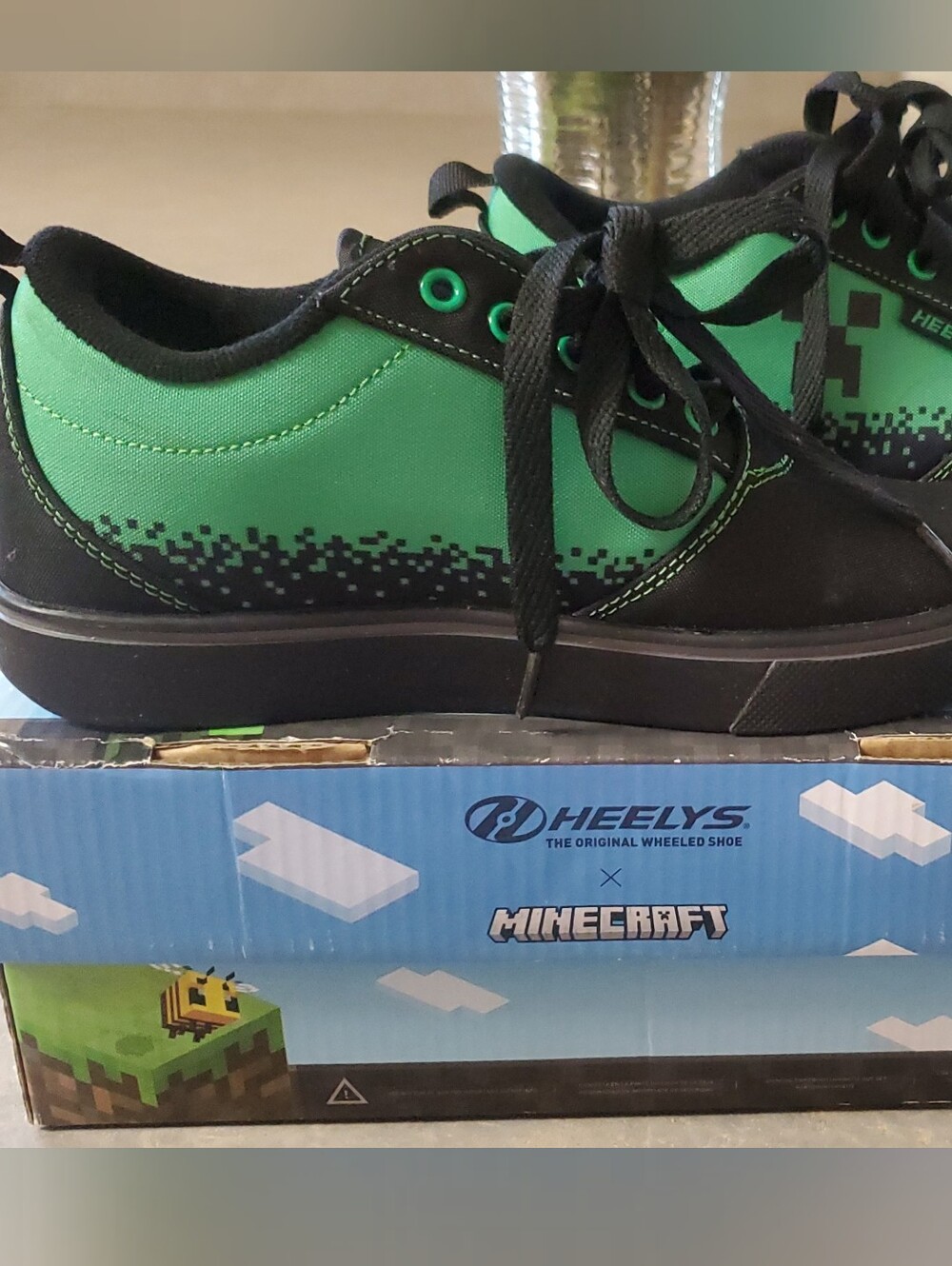 Heelys Kids Green & Black Pixel Graphic Skate Sneakers